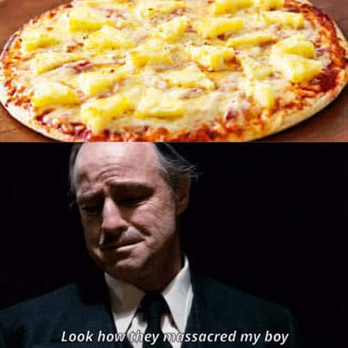 pizza with pineapple look meme