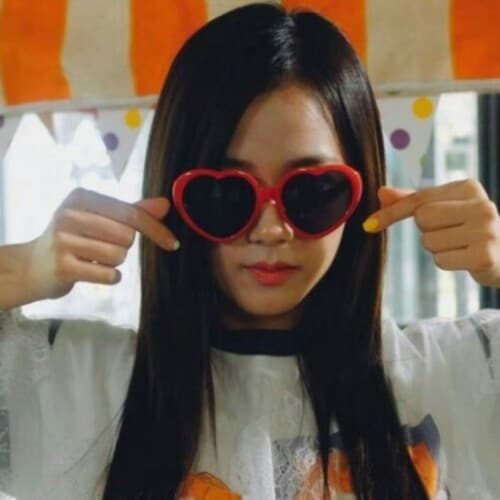 swag heart jisoo meme